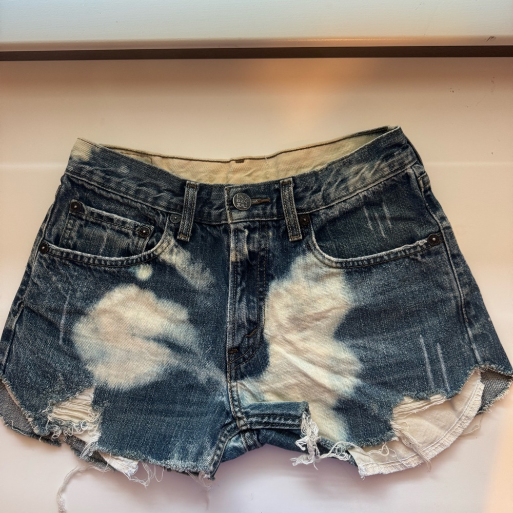 Levi 514 Distressed Denim Womens Jeans Shorts size 16 - Picture 2 of 11